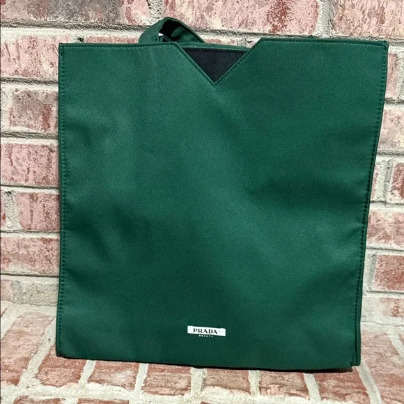 Beauty Prada Forest Green Tote Bag - Picture 2 of 10